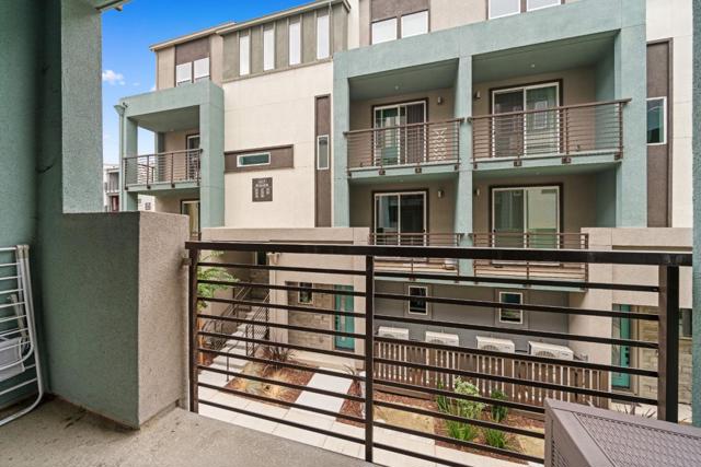 581 Yale Way, San Jose CA: https://media.crmls.org/mediaz/d558125e-d34b-4f82-bc34-a4bb4e70572f.jpg