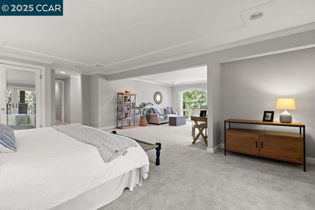 3949 Canyon Rd, Lafayette CA: https://media.crmls.org/mediaz/d559507d-0628-41b1-bbef-47a18e2ea1c7.jpg