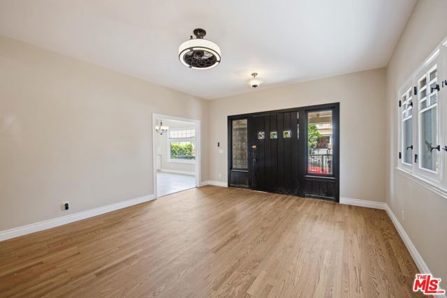 1238 S Bonnie Brae Street, Los Angeles CA: https://media.crmls.org/mediaz/d559909f-d554-4aa3-929b-306645afec73.jpg