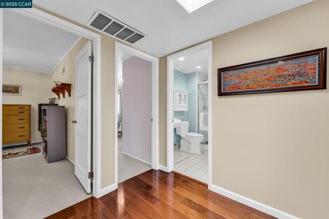 102 Monasterio Ct, San Ramon CA: https://media.crmls.org/mediaz/d5599675-4cac-423b-ba9a-ef765400cbc4.jpg
