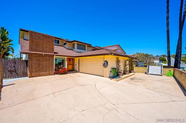 4048 Raffee Dr, San Diego CA: https://media.crmls.org/mediaz/d55c8b08-2e97-4203-a436-6bc07a4474e8.jpg