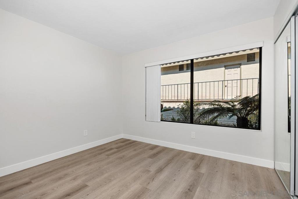 245 Fairlee Lane - photo 4