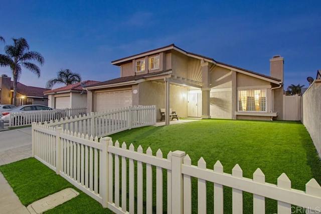 Detail Gallery Image 3 of 49 For 1775 Risueno Ct, San Diego,  CA 92154 - 4 Beds | 3 Baths