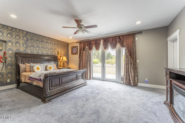 18900 Porterfield Lane, Fort Bragg CA: https://media.crmls.org/mediaz/d5621172-5c21-4cf6-a1ab-cafe0bb61b3a.jpg