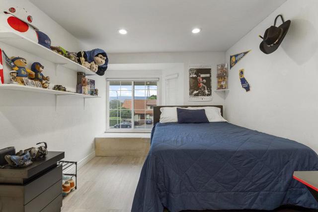 16761 Dry Creek Court, Morgan Hill CA: https://media.crmls.org/mediaz/d56238ad-7663-4c3b-bab3-c9afcbe4edb5.jpg