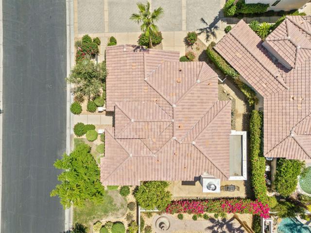 80813 Calle Azul, La Quinta CA: https://media.crmls.org/mediaz/d5637a2a-7640-4c65-bd1f-5d7bc7aaa30a.jpg