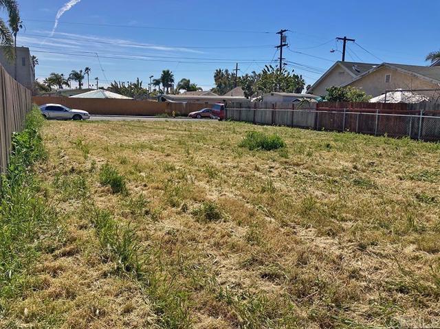 Detail Gallery Image 5 of 12 For 1432 Buena St, Oceanside,  CA 92058 - – Beds | – Baths