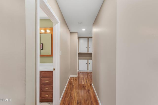 Detail Gallery Image 16 of 44 For 4056 Cochran St, Simi Valley,  CA 93063 - 3 Beds | 3 Baths