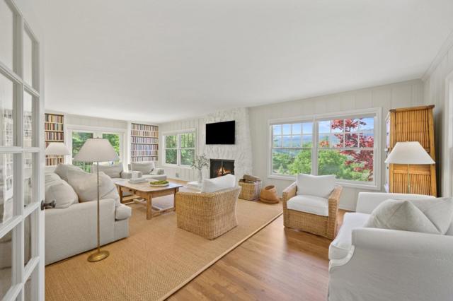 17516 High Street, Los Gatos CA: https://media.crmls.org/mediaz/d566e503-6ce7-4082-b1d4-947c5c5973dc.jpg