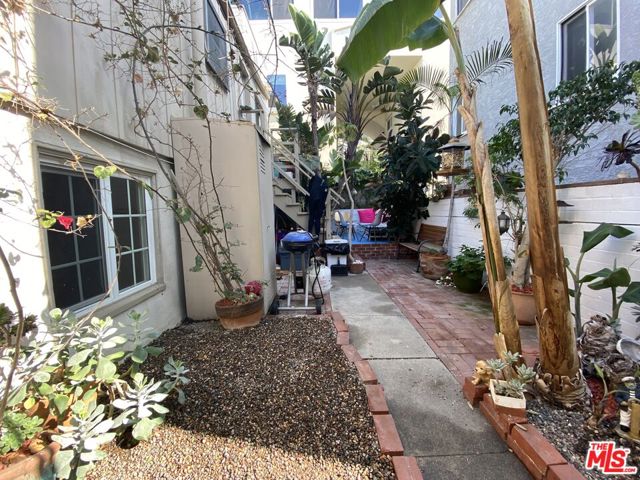 120 36TH Place, Manhattan Beach, California 90266, ,Residential Income,Sold,36TH,22115695