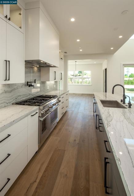 1070 Borrette Court, Napa CA: https://media.crmls.org/mediaz/d56847b8-4f61-474b-95dc-ecbec336b69f.jpg