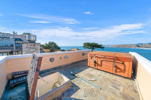 1207 Danmann Avenue, Pacifica CA: https://media.crmls.org/mediaz/d568af0f-597f-4ca2-ad71-b32473ee4bbc.jpg