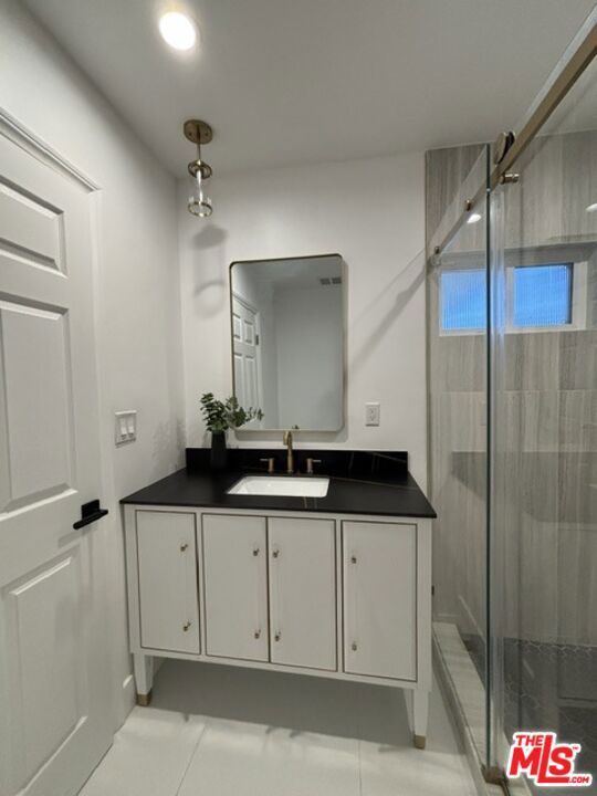 Thumbnail 19