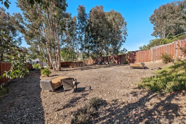 8455 Nentra St, La Mesa CA: https://media.crmls.org/mediaz/d56ad50b-830c-4b34-a6bc-b4c1ecb7024b.jpg