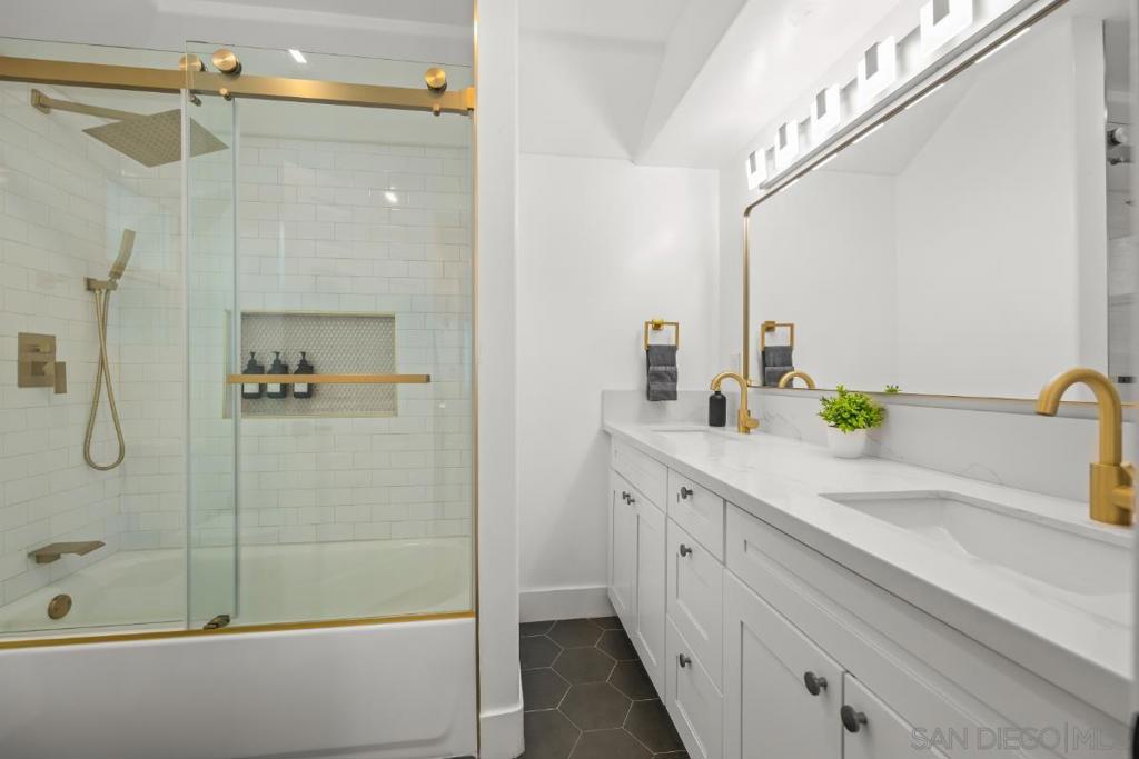 727 Ostend Ct - photo 20