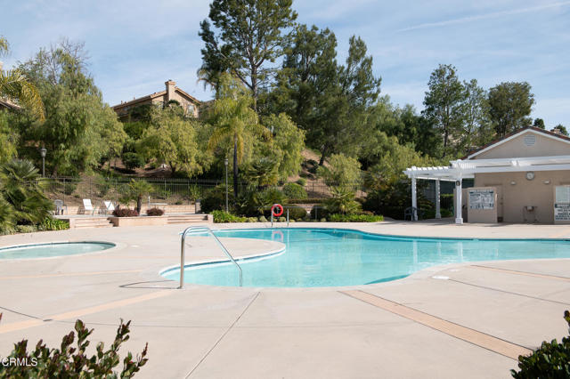 2844 Capella Way, Thousand Oaks CA: https://media.crmls.org/mediaz/d56b768b-b812-418a-a2a3-3485b43d8e32.jpg