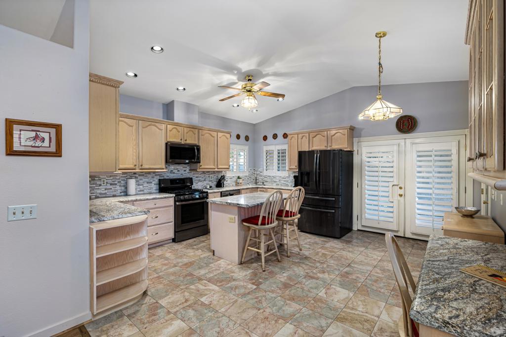 MLS #219138059DA image #11