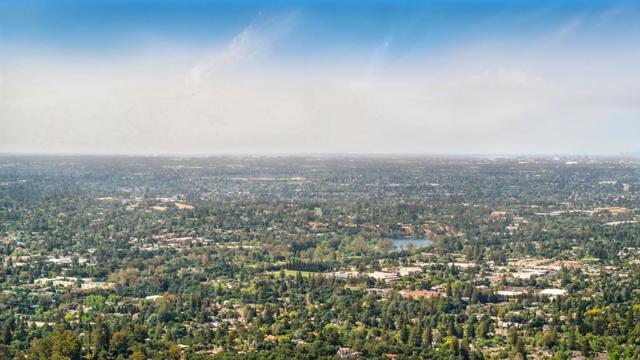 16190 Maya Way, Los Gatos CA: https://media.crmls.org/mediaz/d56c86d5-8c3f-4e43-856f-04dabd260c6c.jpg