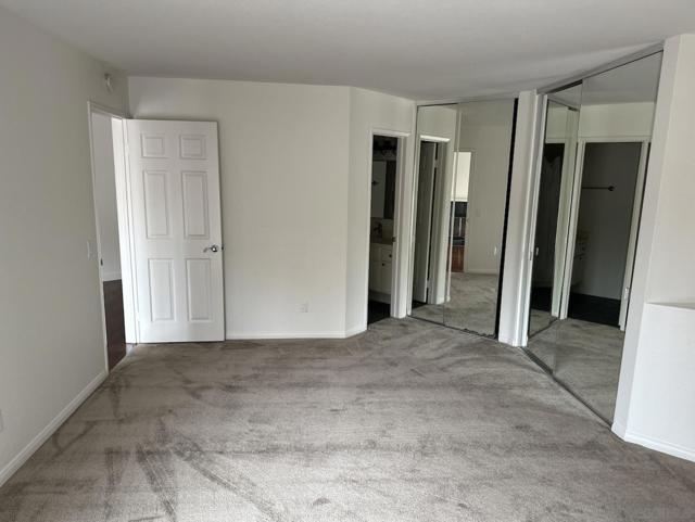 7248 Camino Degrazia, San Diego CA: https://media.crmls.org/mediaz/d56d7e71-2e79-4a55-b9cb-aee37334ca1b.jpg