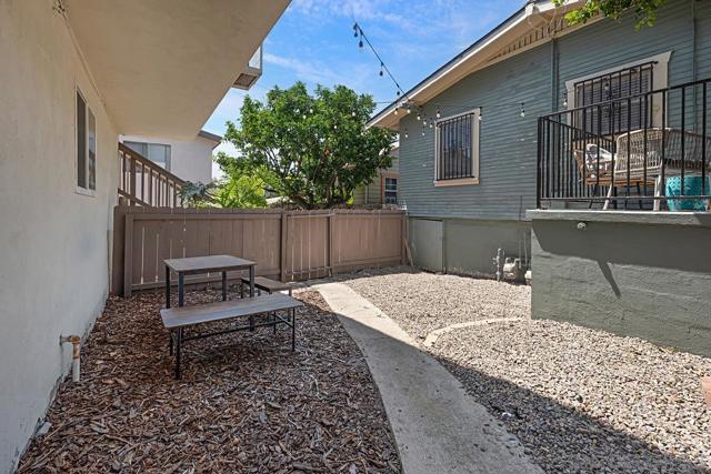 2619 21 Lincoln Ave, San Diego CA: https://media.crmls.org/mediaz/d56dc8d3-706f-4b85-a80f-fa6d9266a816.jpg