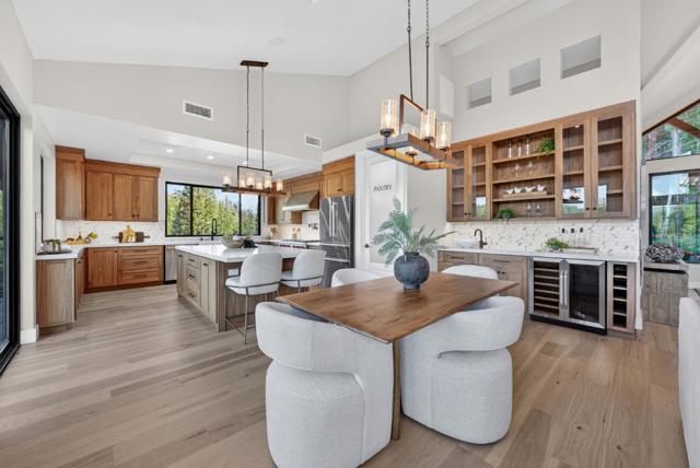 230 Fern Rock Way, Boulder Creek CA: https://media.crmls.org/mediaz/d56e108b-7233-46ed-9a6c-152c6d6a2867.jpg