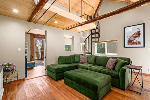 Detail Gallery Image 9 of 39 For 33556 Fern Trl, Palomar Mountain,  CA 92060 - 2 Beds | 2 Baths