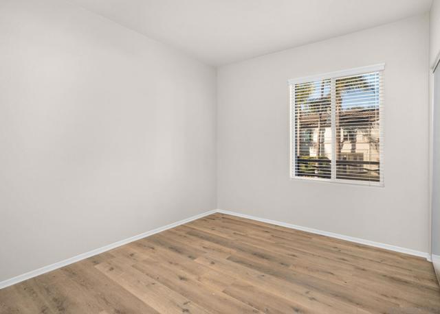 Image 7 of 18 For 3739 Carmel View Rd  1