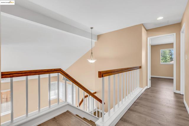 4820 RIDGEVIEW DRIVE, Antioch CA: https://media.crmls.org/mediaz/d56fb31a-5d10-431d-936d-9e9d3d6e5c0e.jpg