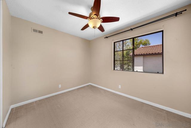 4210 Porte De Palmas, San Diego CA: https://media.crmls.org/mediaz/d56fd1b1-7058-4ffe-81f0-4e38c5deb1da.jpg