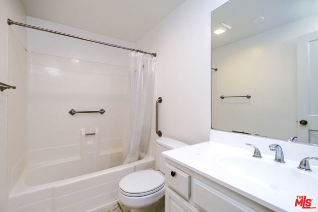 19029 Nordhoff Street, Northridge CA: https://media.crmls.org/mediaz/d56fdaf6-1fdd-4b8d-9826-1cb42f1fd9cb.jpg