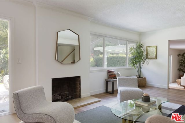 4061 Marchena Drive, Los Angeles CA: https://media.crmls.org/mediaz/d57055c8-f518-4942-a40b-0fc974cc5480.jpg