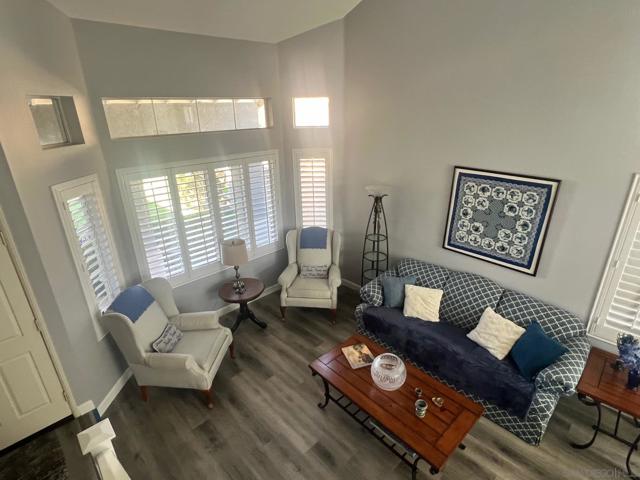 260 Sierra Madre Way, Corona CA: https://media.crmls.org/mediaz/d570f065-ab0b-4a7c-bfaf-4649ede3d1d5.jpg