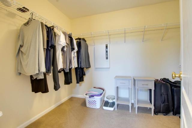 334 Paseo Gularte, San Juan Bautista CA: https://media.crmls.org/mediaz/d57130bd-6065-4588-8aae-4a486ef6bc32.jpg