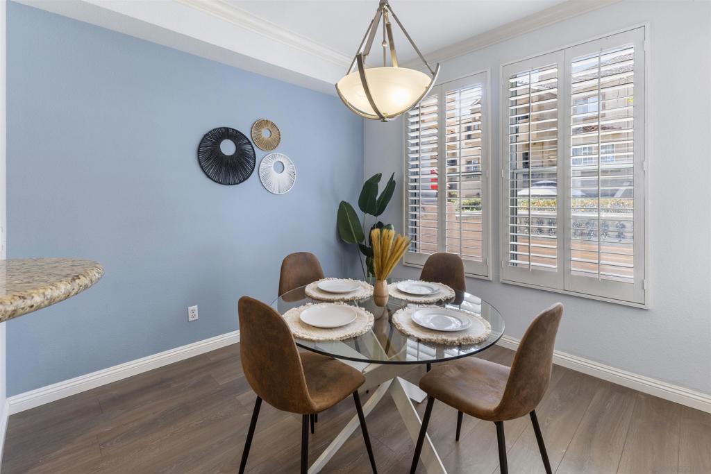 640 Camino De La Reina - photo 4