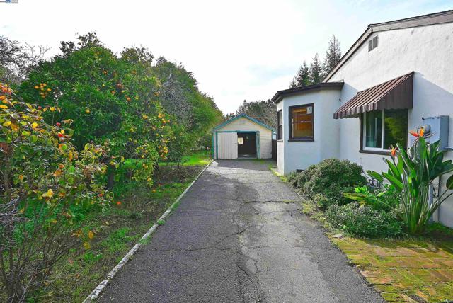 Image 3 of 51 For 181 Lewelling Blvd