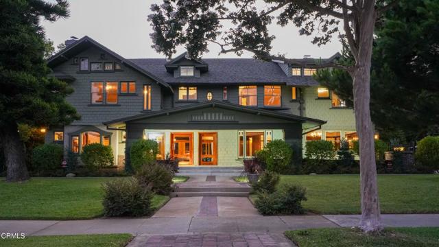 217 Oaklawn Avenue, South Pasadena CA: https://media.crmls.org/mediaz/d572e6f1-b0f9-4c67-b22e-307fe6ef48f9.jpg