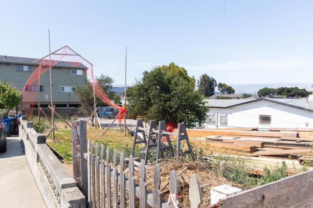 0 Hamilton Avenue, Seaside CA: https://media.crmls.org/mediaz/d5734e45-3f84-4ed6-8cad-4350b588befd.jpg
