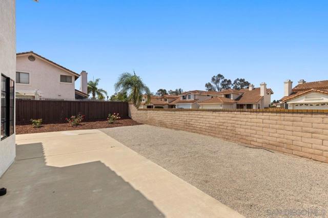 10785 Chinon Circle, San Diego CA: https://media.crmls.org/mediaz/d57375ce-f243-4971-81a8-42ae4b70b833.jpg