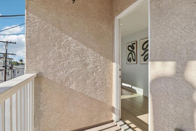 4851 Narragansett Ave, San Diego CA: https://media.crmls.org/mediaz/d574c876-9d16-4ba9-b81f-a5b21046453d.jpg