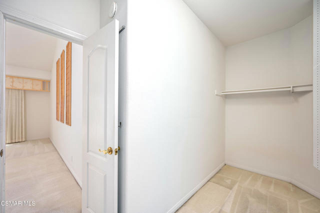 3695 Mapleknoll Place, Thousand Oaks CA: https://media.crmls.org/mediaz/d574f8b4-df12-4d55-ba8c-9e9e7f2a2311.jpg
