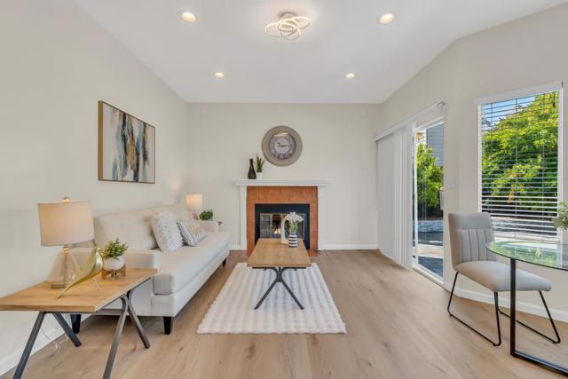 34307 Quartz Terrace, Fremont CA: https://media.crmls.org/mediaz/d57521a3-e3cf-436e-a140-fb1cef517082.jpg