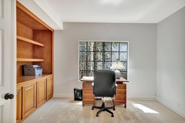 1211 Countrywood Lane, Vista CA: https://media.crmls.org/mediaz/d57553f2-8fc7-4008-9c86-0242ff8e32a7.jpg