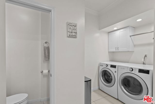 9528 W Olympic Boulevard, Beverly Hills CA: https://media.crmls.org/mediaz/d576d7cd-b979-4c60-b4d4-db1af73dcd15.jpg