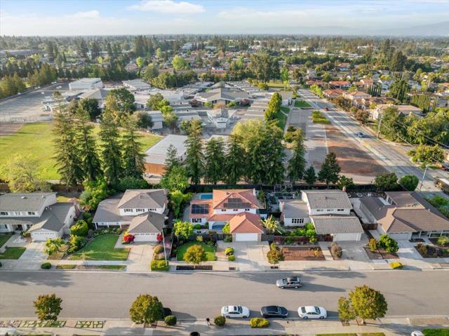 21547 Rosario Avenue, Cupertino CA: https://media.crmls.org/mediaz/d5778049-839c-495f-bd9d-dbaf1448d7fc.jpg