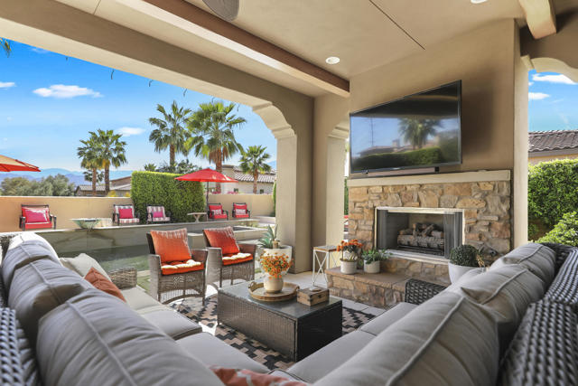 Image 22 of 50 For 55080 Autumn Valley Court