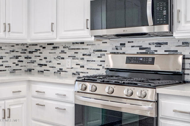 16005 Parthenia Street, North Hills CA: https://media.crmls.org/mediaz/d577dbc6-a05a-42f7-b973-b050060991fc.jpg