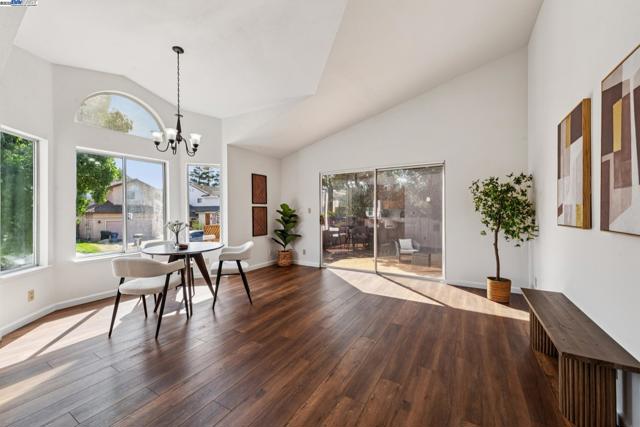4415 Folsom Dr, Antioch CA: https://media.crmls.org/mediaz/d57897bc-3fe5-4e48-a14f-0b5ee1f67acd.jpg