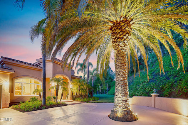 1690 Calle Tierra Vista, Camarillo CA: https://media.crmls.org/mediaz/d5795938-f166-4b5b-8b5d-98387a2b7f1e.jpg