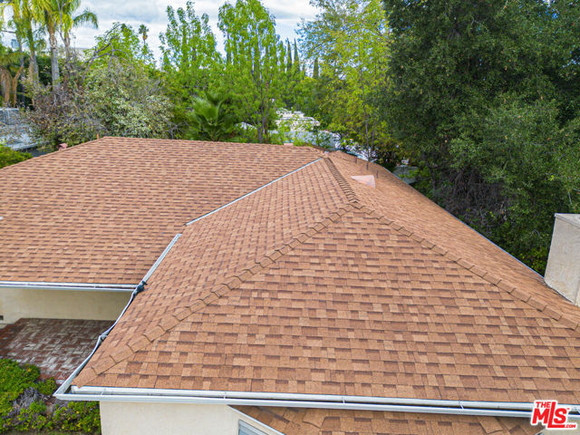 13905 Milbank Street, Sherman Oaks CA: https://media.crmls.org/mediaz/d5799ec8-ace1-42d1-8e1e-cc6fe5a4b0f3.jpg