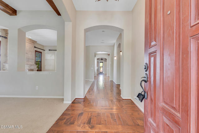 5199 Via Dolores, Newbury Park CA: https://media.crmls.org/mediaz/d57a77ea-b54e-485d-a291-653b3f04132c.jpg